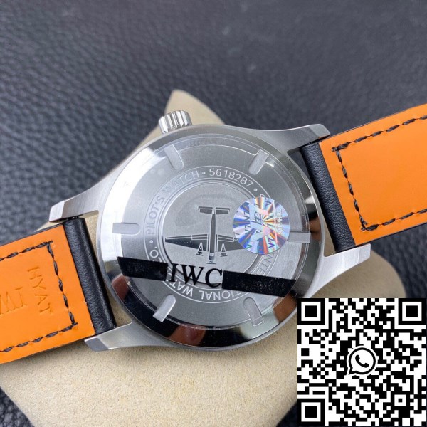 amjse9y3_6.jpg
