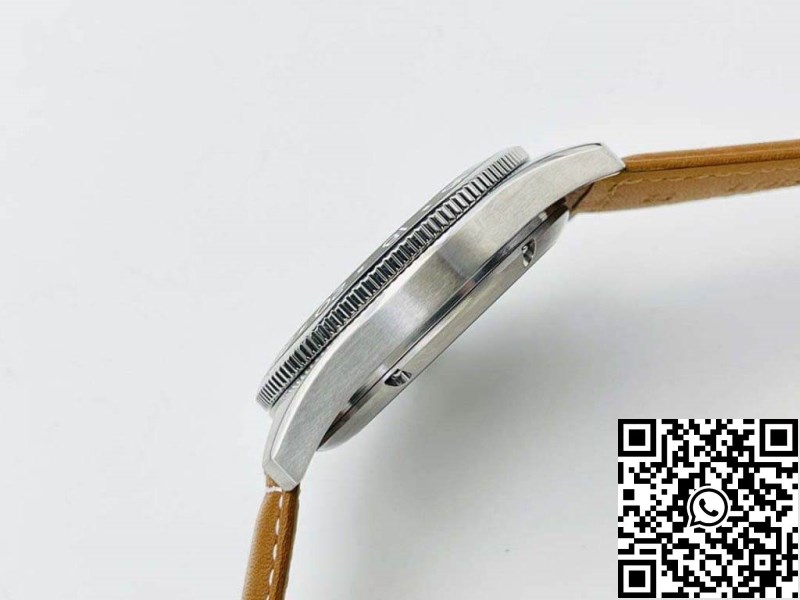 hm825q1l_6.jpg