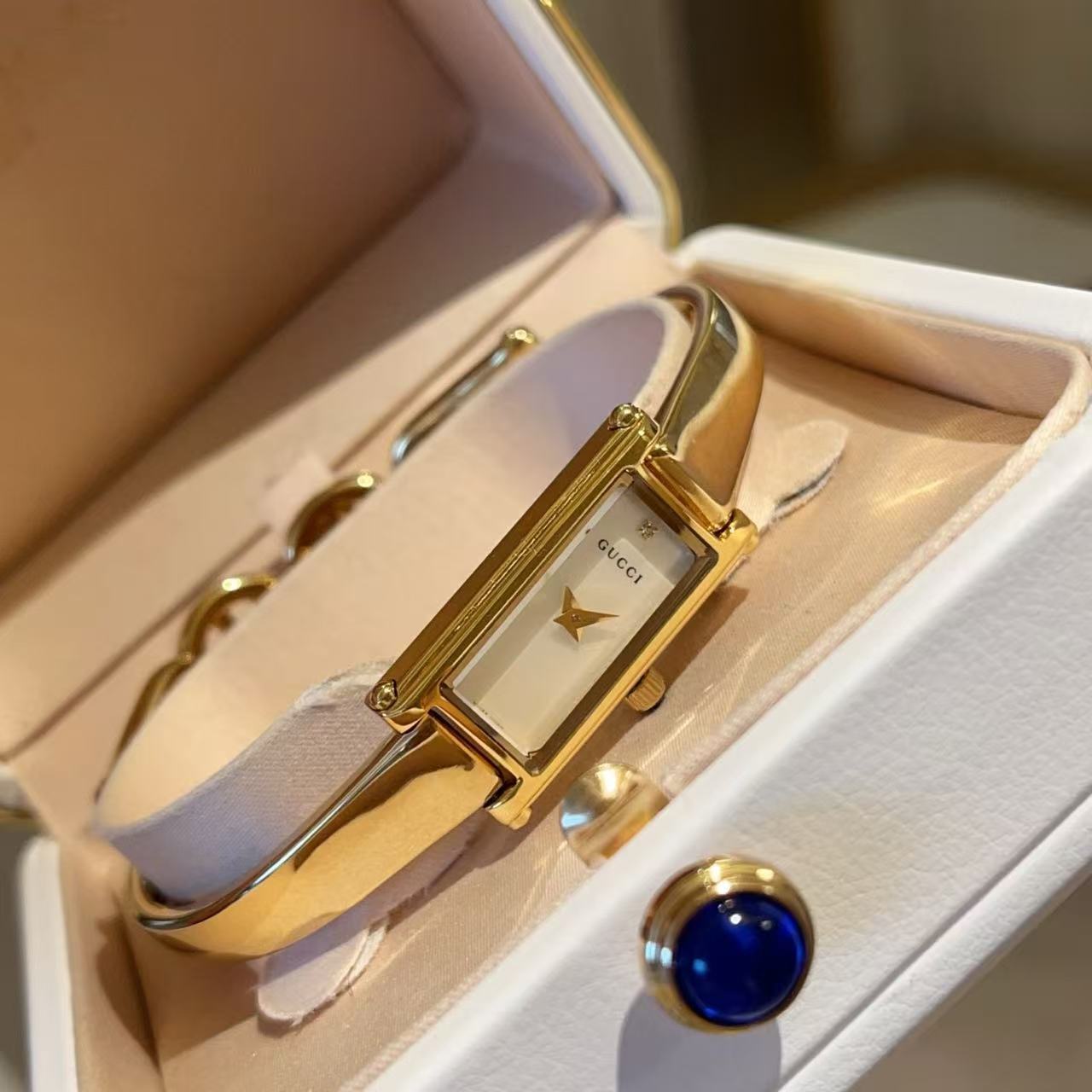Replica Gucci Quartz Movement Watch 12X30mm